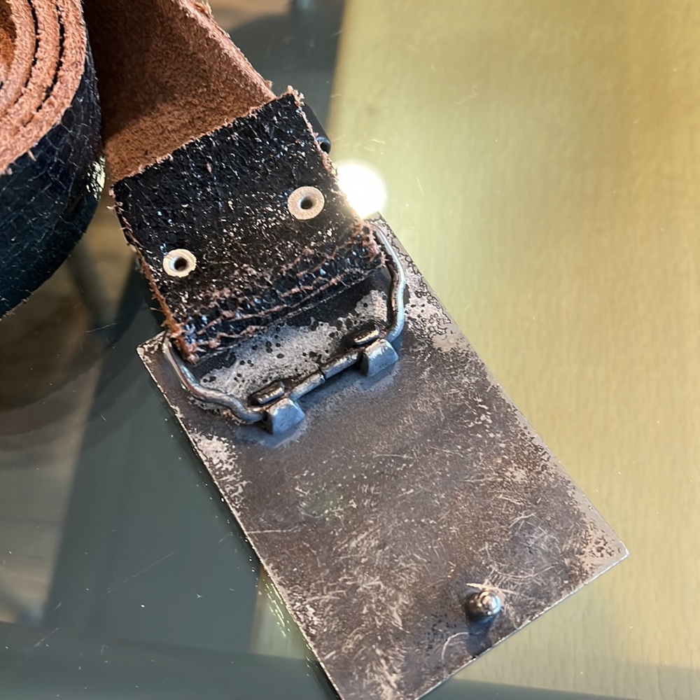 European Distressed Leather Brown Belt - Picture 2 of 5